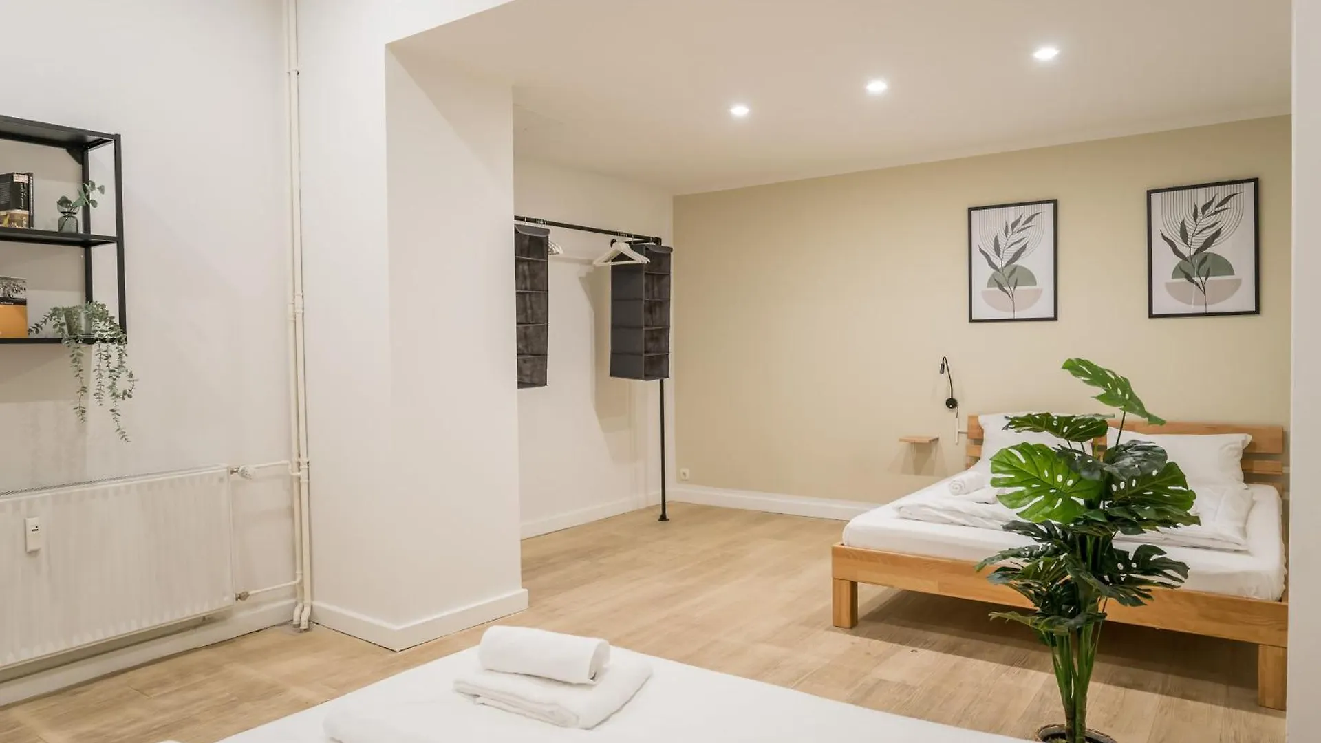 Spacious Family Apartment With 2 Bedrooms Berlin